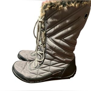 Women’s Columbia Minx Mid 3 Pac Boots for Ladies Fur Lined, Waterproof, Size 9